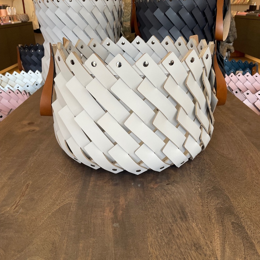 Medium Braided Leather Basket With Handles Tan Beige